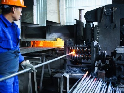 常州哪里有完整的生產(chǎn)流程和設(shè)備的無縫鋼管廠家？